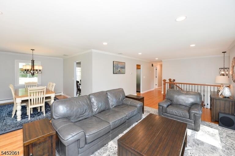 Property listing MLS 4045511 photo 9