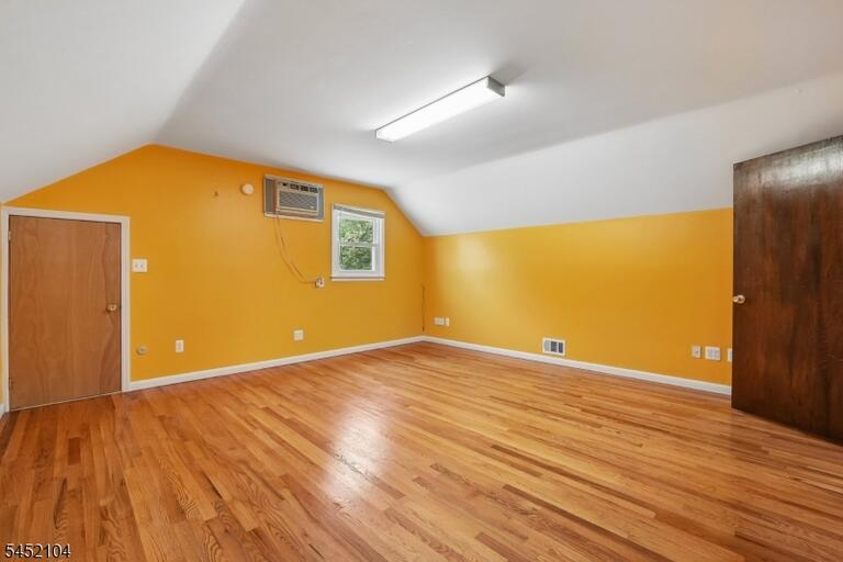 Property listing MLS 4045513 photo 29