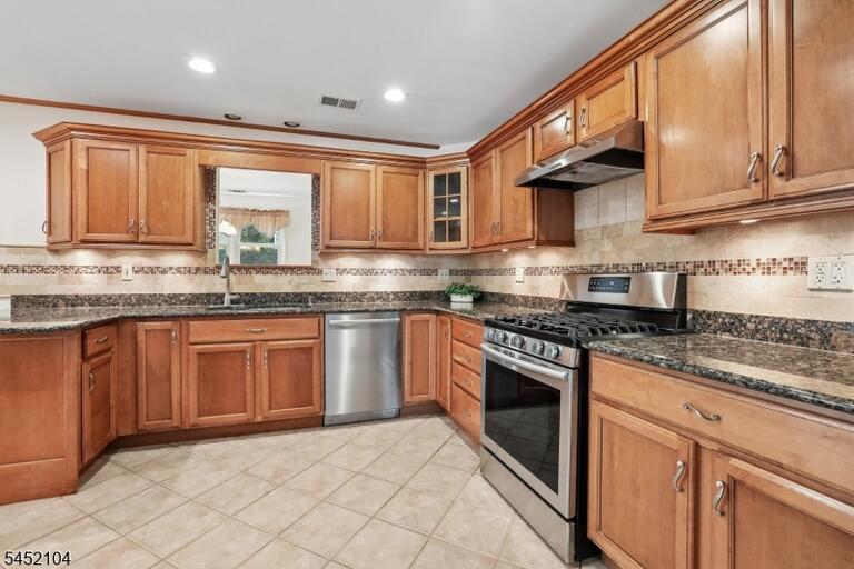 Property listing MLS 4045513 photo 7