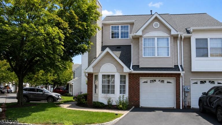 Property listing MLS 4045519 photo 1