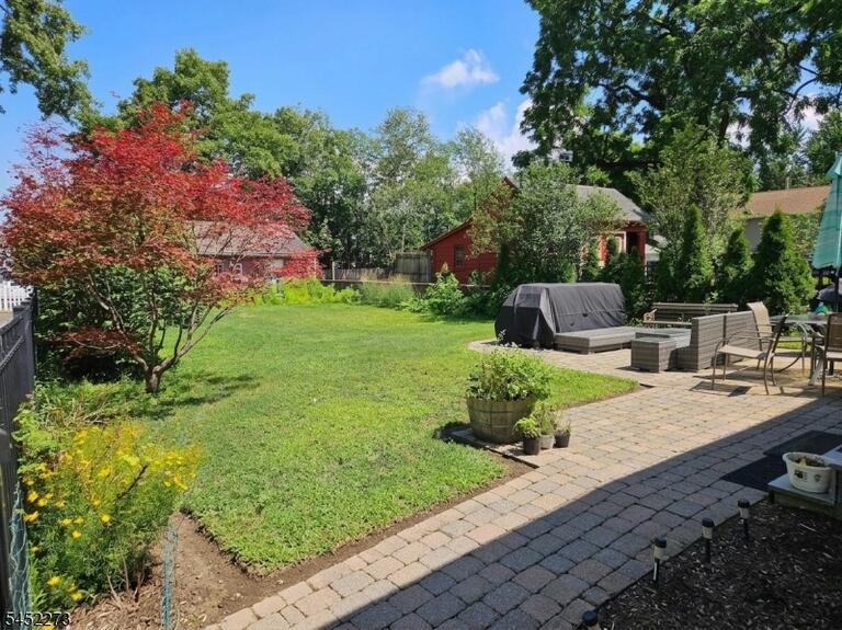 Property listing MLS 4045546 photo 14
