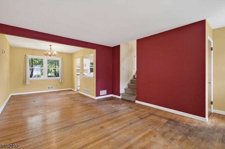 Property listing MLS 4045677 photo 13