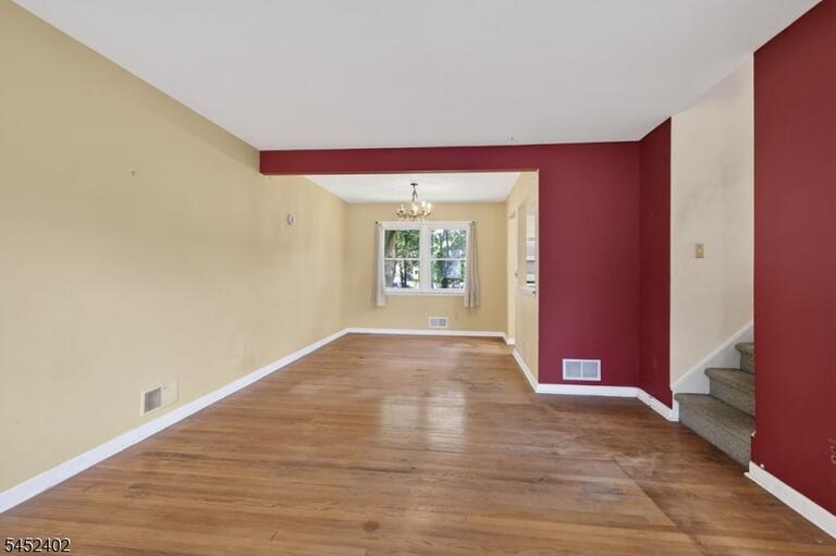 Property listing MLS 4045677 photo 15