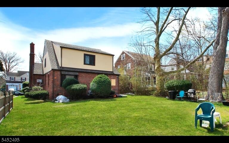 Property listing MLS 4045747 photo 3