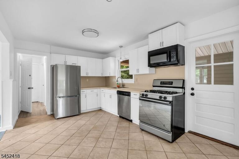 Property listing MLS 4045767 photo 11