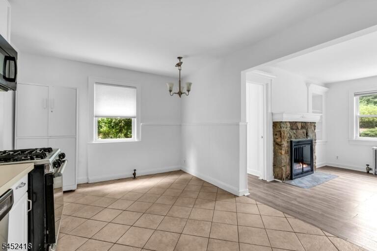 Property listing MLS 4045767 photo 14