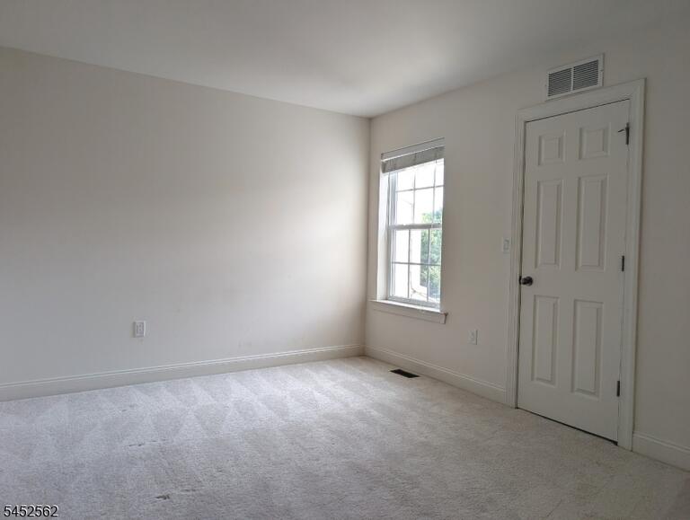 Property listing MLS 4045790 photo 11