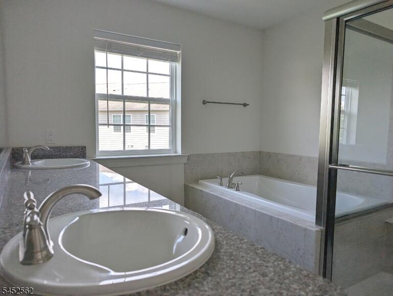 Property listing MLS 4045790 photo 7
