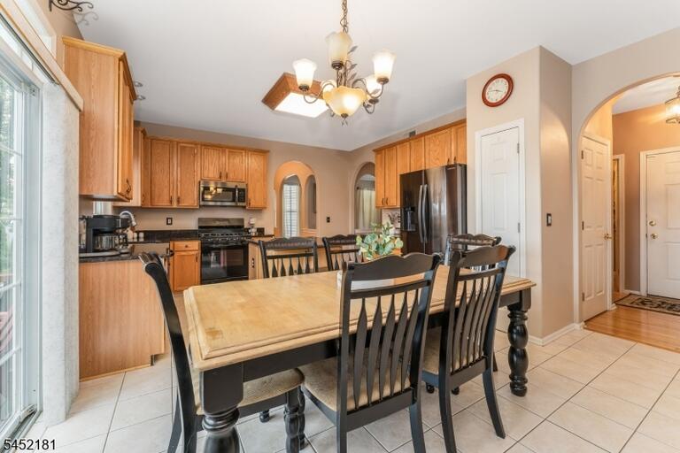Property listing MLS 4045804 photo 16