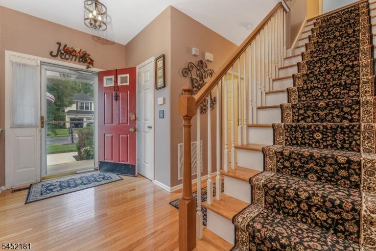 Property listing MLS 4045804 photo 7