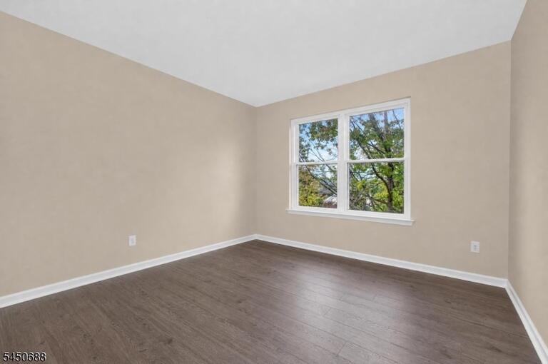 Property listing MLS 4045924 photo 24