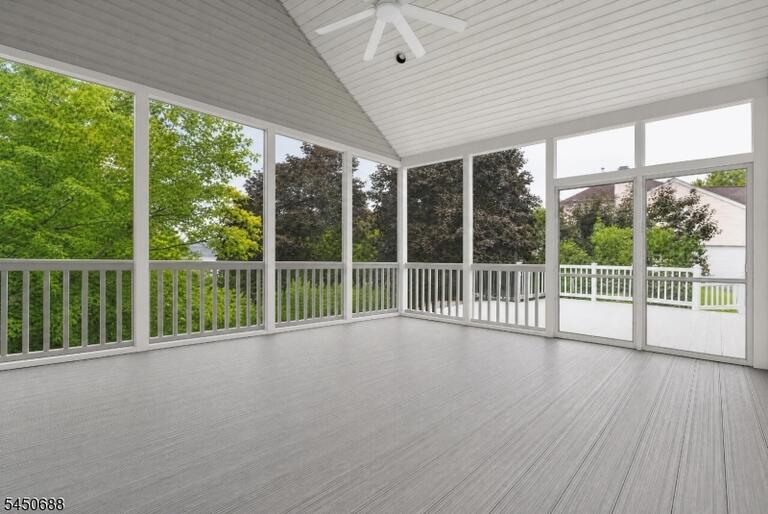 Property listing MLS 4045924 photo 36