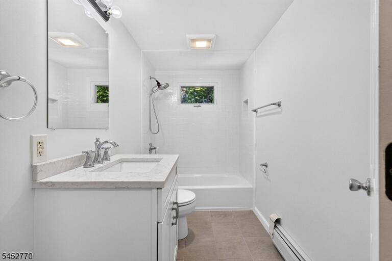 Property listing MLS 4045993 photo 9