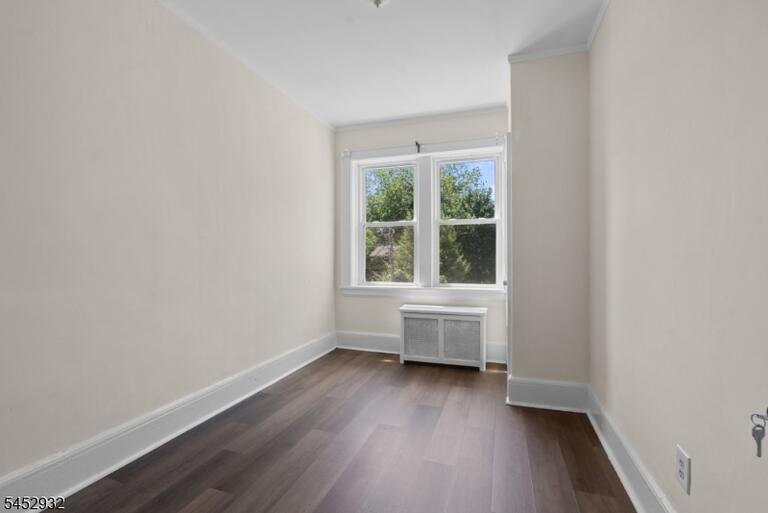 Property listing MLS 4046042 photo 14