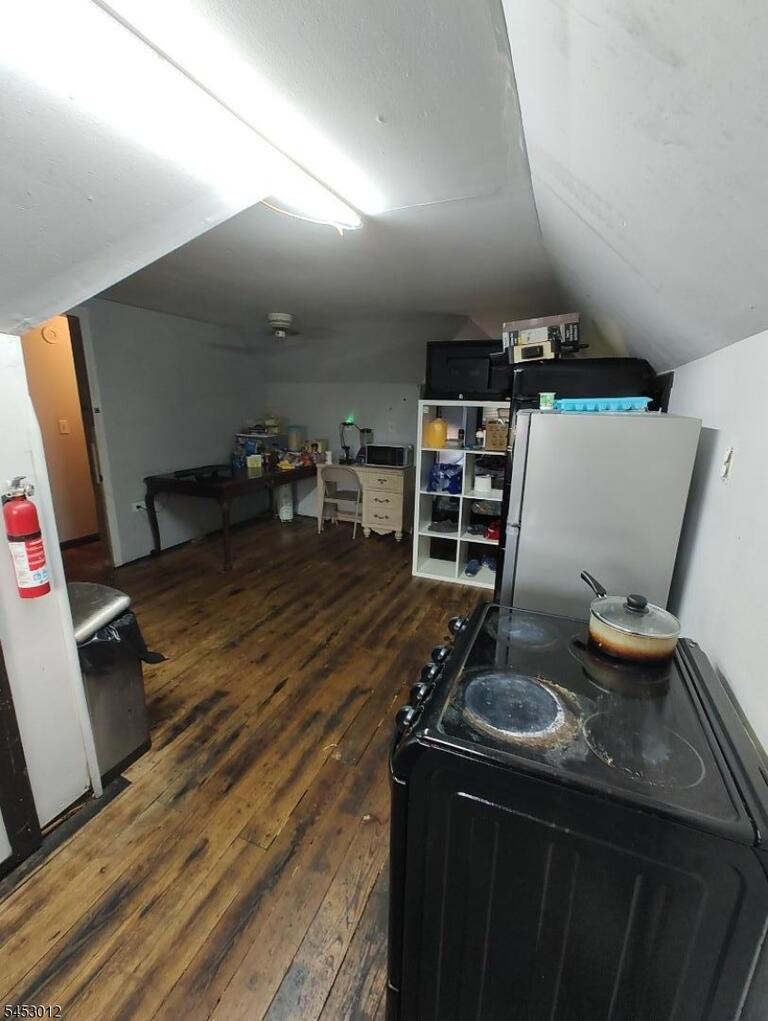 Property listing MLS 4046151 photo 22