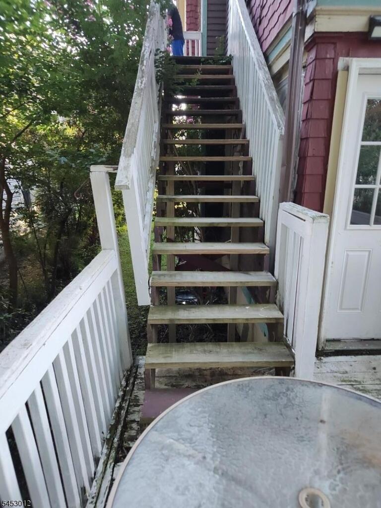 Property listing MLS 4046151 photo 29