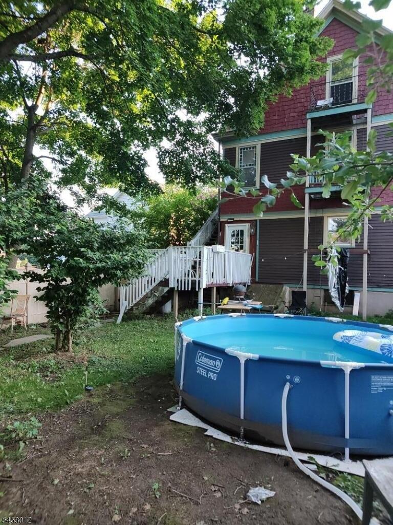 Property listing MLS 4046151 photo 30