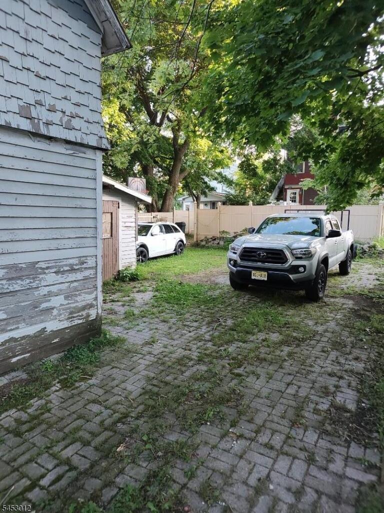 Property listing MLS 4046151 photo 41