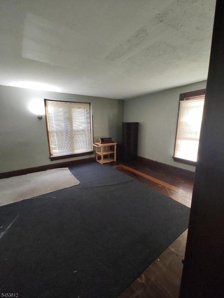 Property listing MLS 4046151 photo 5