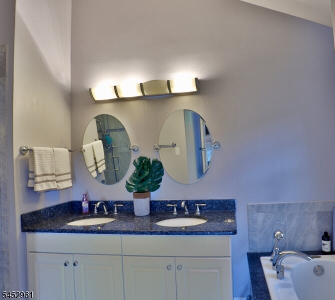 Property listing MLS 4046162 photo 15