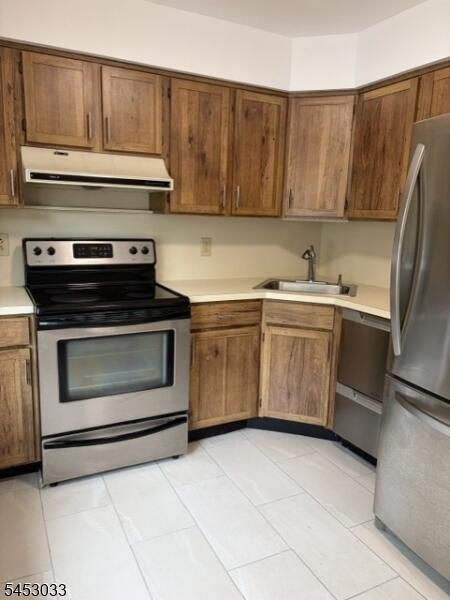 Property listing MLS 4046164 photo 10