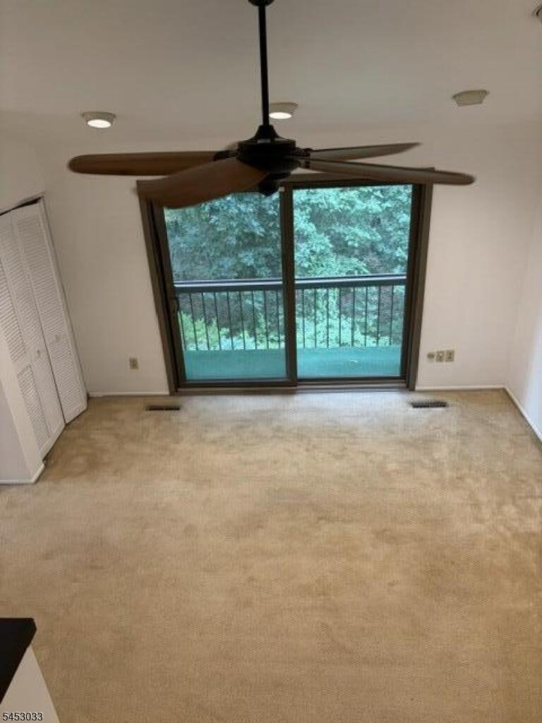 Property listing MLS 4046164 photo 14