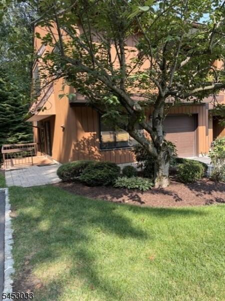 Property listing MLS 4046164 photo 3