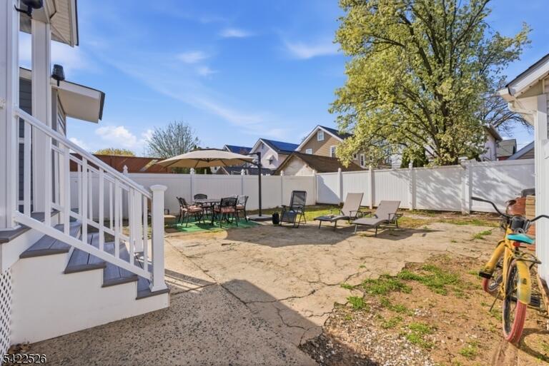 Property listing MLS 4046177 photo 25