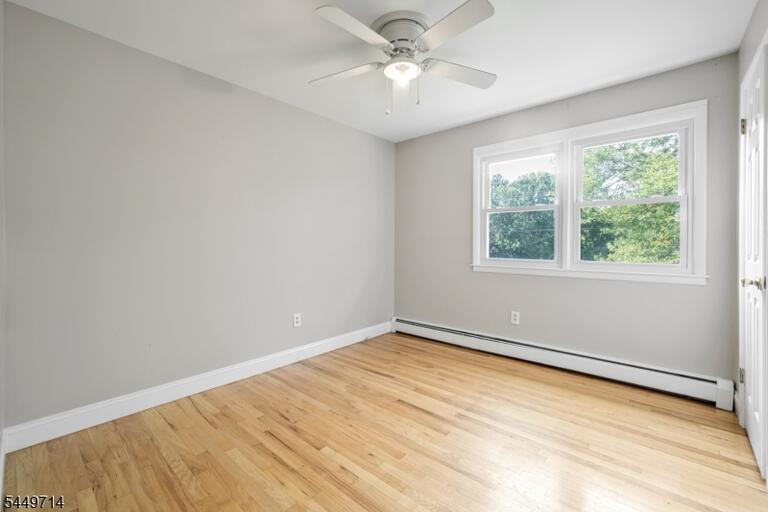 Property listing MLS 4046180 photo 23