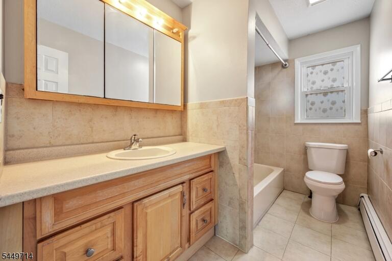 Property listing MLS 4046180 photo 25