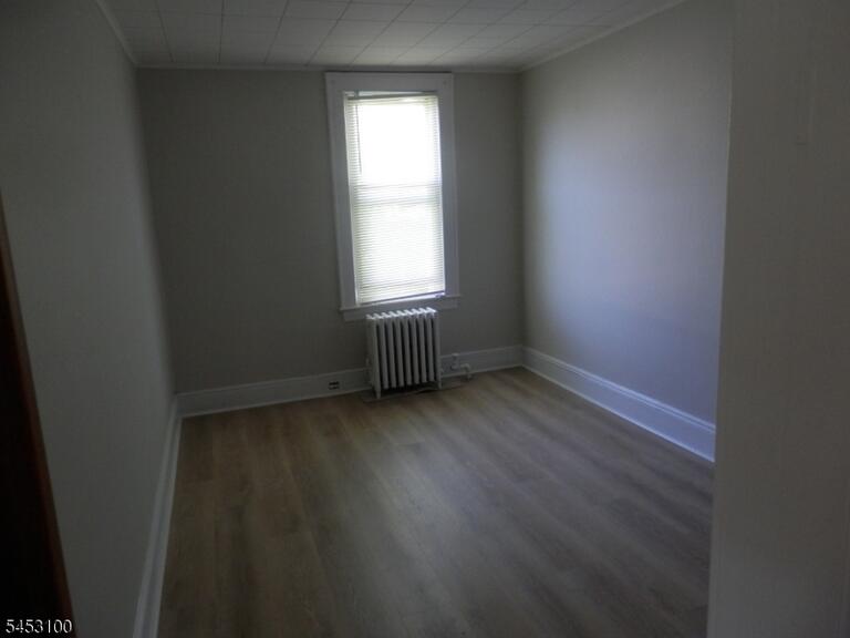 Property listing MLS 4046249 photo 3