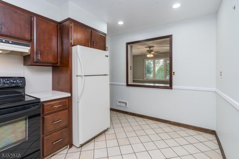 Property listing MLS 4046261 photo 13