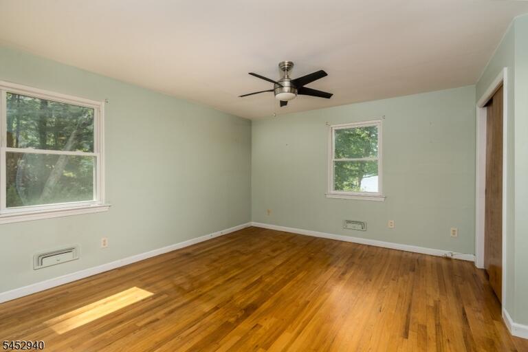 Property listing MLS 4046261 photo 14