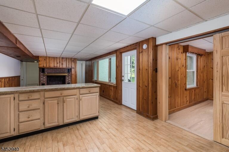 Property listing MLS 4046261 photo 25