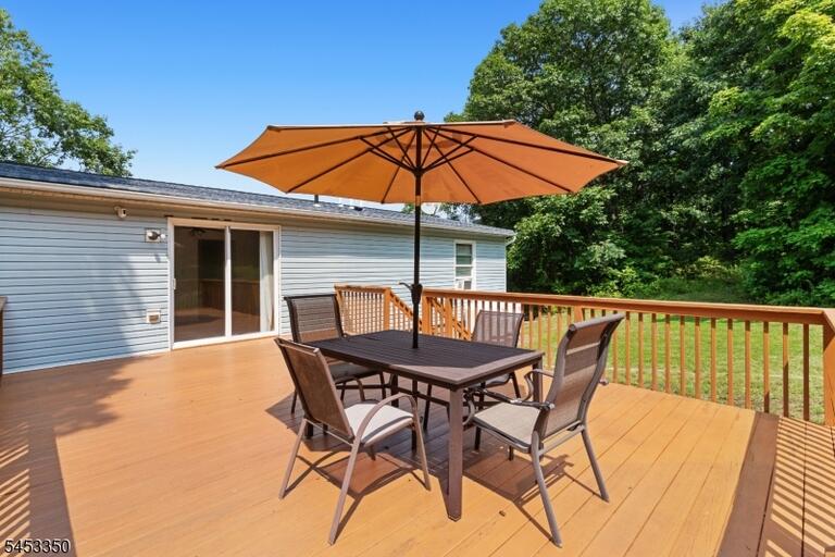 Property listing MLS 4046417 photo 24
