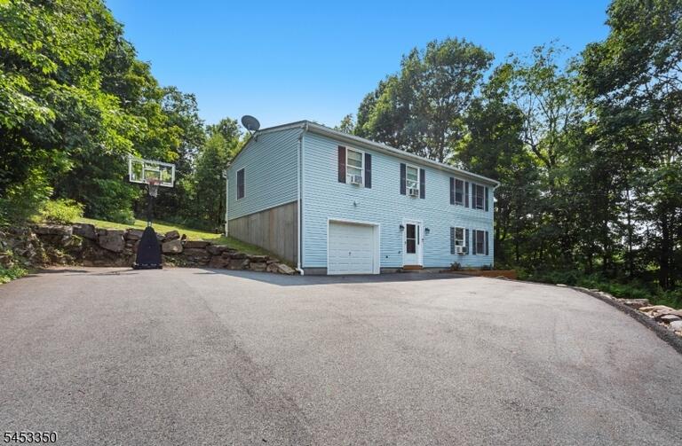 Property listing MLS 4046417 photo 31