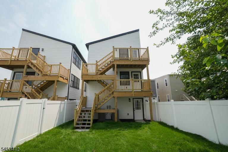 Property listing MLS 4046476 photo 21