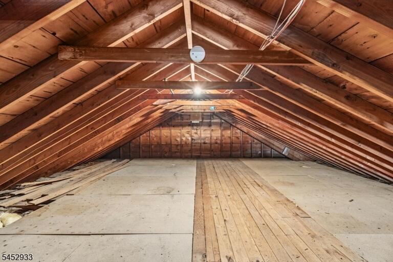 Property listing MLS 4046502 photo 33