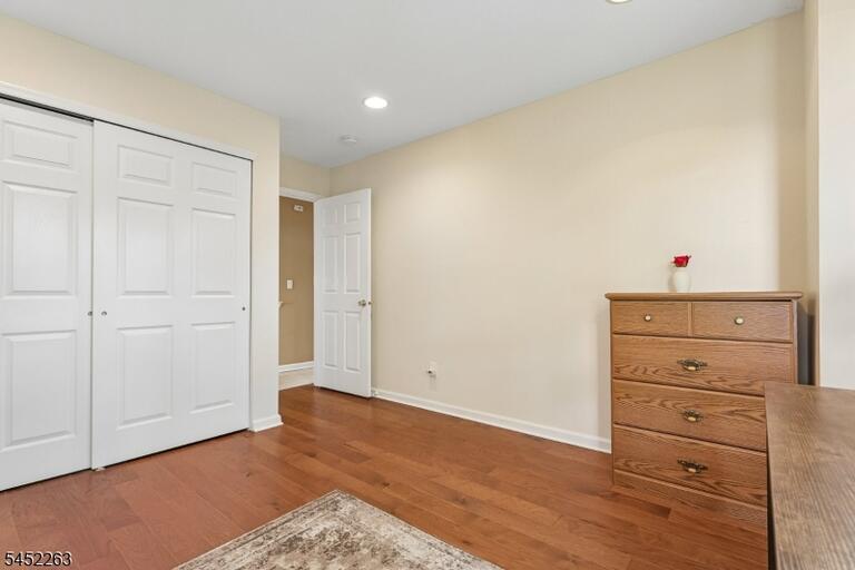 Property listing MLS 4046550 photo 29