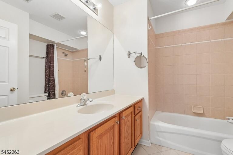 Property listing MLS 4046550 photo 30