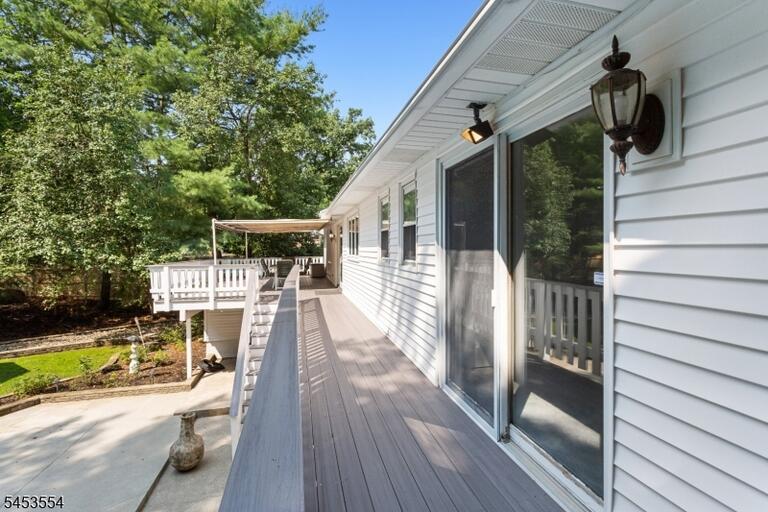 Property listing MLS 4046601 photo 31