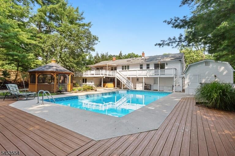 Property listing MLS 4046601 photo 39