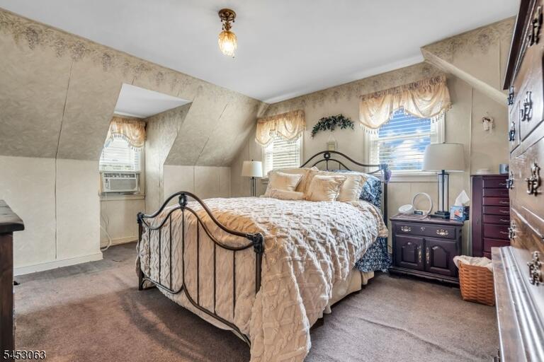 Property listing MLS 4046756 photo 15