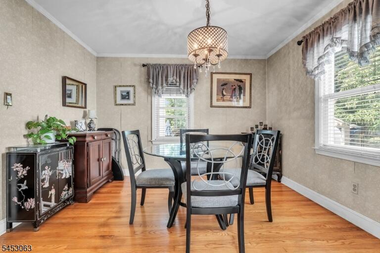 Property listing MLS 4046756 photo 9
