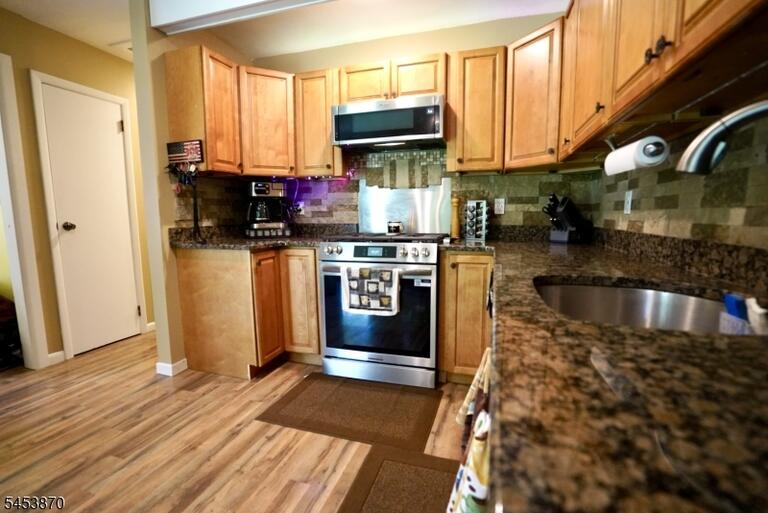 Property listing MLS 4046911 photo 8