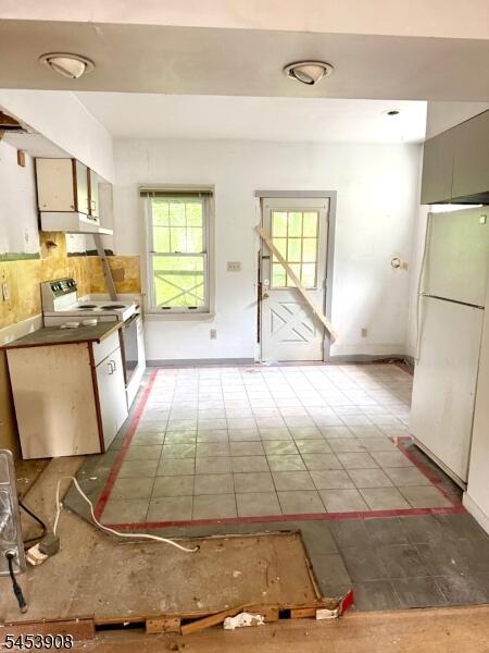 Property listing MLS 4046932 photo 27