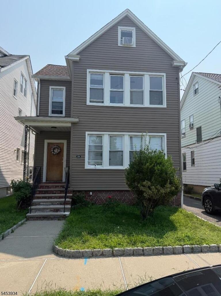 Property listing MLS 4046953 photo 1