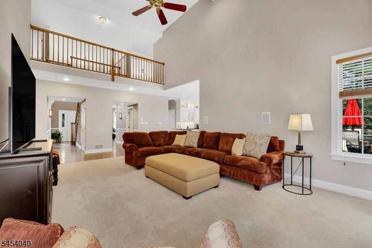 Property listing MLS 4047041 photo 11