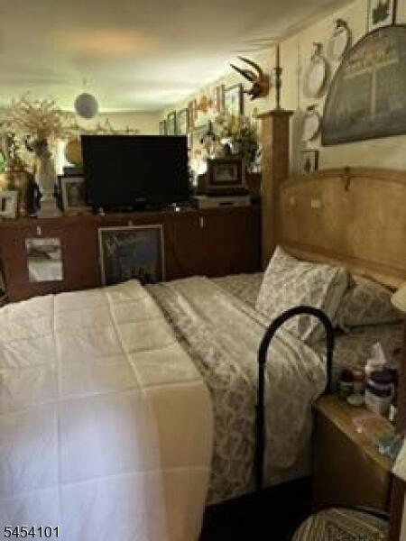 Property listing MLS 4047098 photo 5