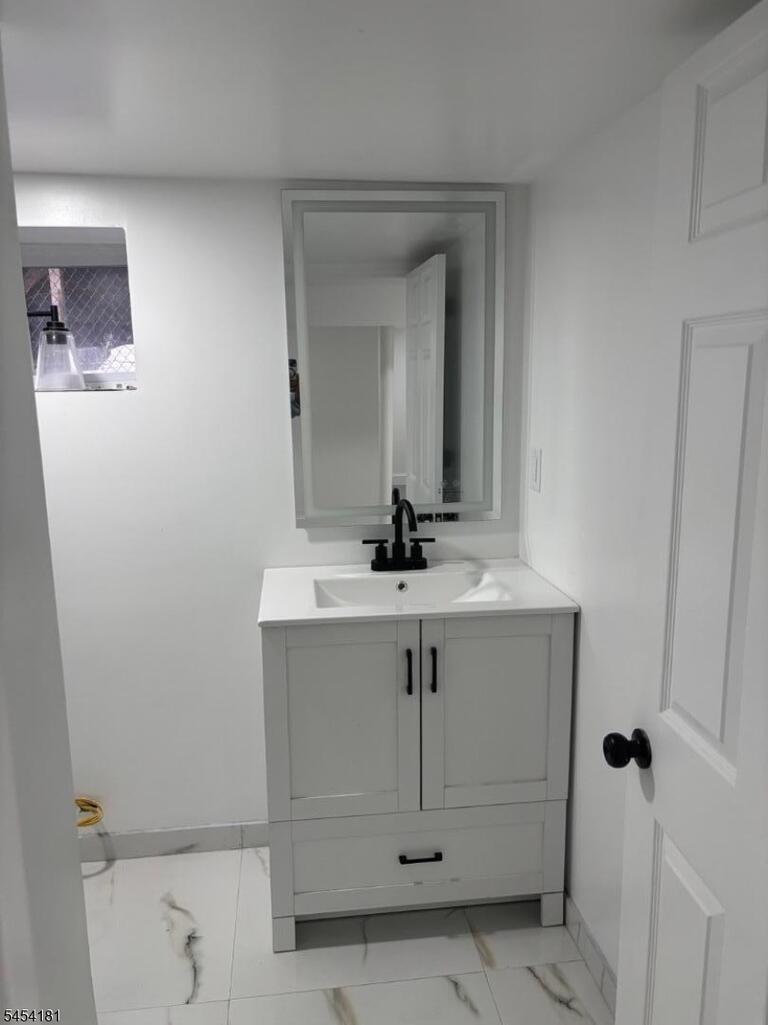 Property listing MLS 4047160 photo 8